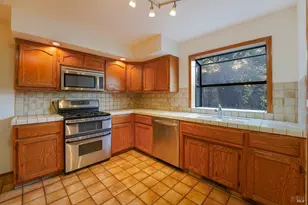 301 Toyon Rd, Ukiah, CA 95482 - Photo 7
