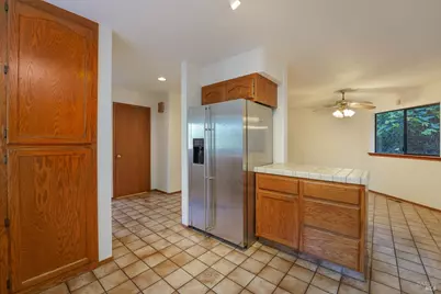 301 Toyon Road, Ukiah, CA 95482 - Photo 9