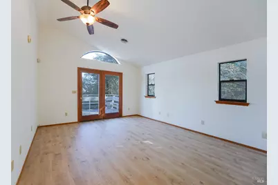 301 Toyon Road, Ukiah, CA 95482 - Photo 17