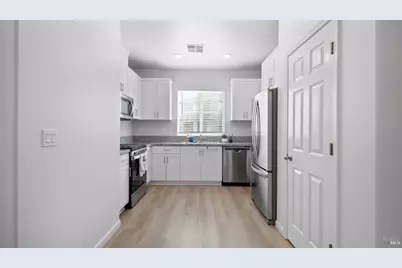 1464 Descanso Lane, Fairfield, CA 94533 - Photo 13