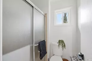 1814 St Francis Rd, Santa Rosa, CA 95409 - Photo 23