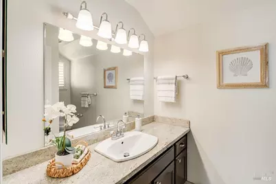 570 Periwinkle Place, Benicia, CA 94510 - Photo 53