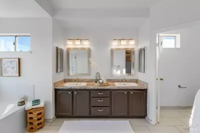 570 Periwinkle Place, Benicia, CA 94510 - Photo 47