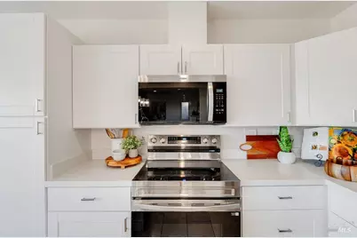 570 Periwinkle Place, Benicia, CA 94510 - Photo 33