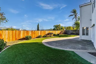 570 Periwinkle Place, Benicia, CA 94510 - Photo 59