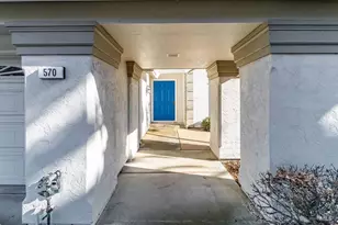 570 Periwinkle Pl, Benicia, CA 94510 - Photo 17