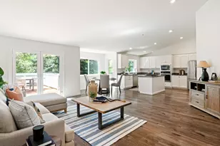 219 Burgundy Rd, Healdsburg, CA 95448 - Photo 9