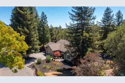 219 Burgundy Road, Healdsburg, CA 95448 - Photo 29