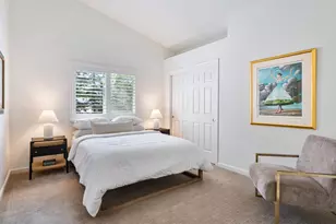 219 Burgundy Rd, Healdsburg, CA 95448 - Photo 21