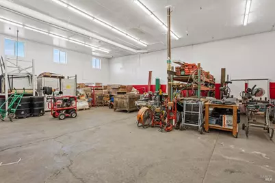 902 Waugh Lane, Ukiah, CA 95482 - Photo 9