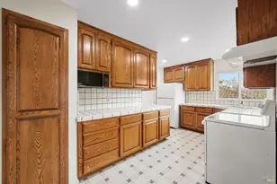 1 Griggs Ln, Napa, CA 94558 - Photo 5