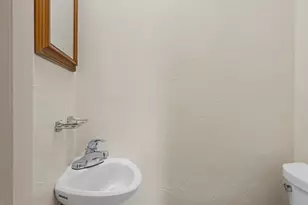 1 Griggs Ln, Napa, CA 94558 - Photo 33