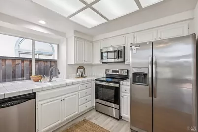 160 Flametree Circle, Windsor, CA 95492 - Photo 13