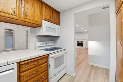 809 Shady Oak Drive, Santa Rosa, CA 95404 - Photo 11