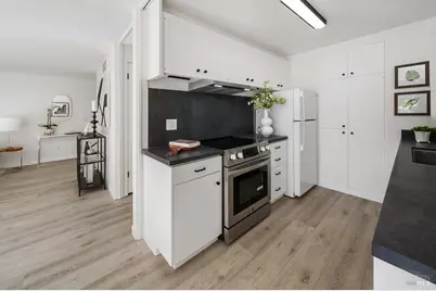 46 Surrey Lane, San Rafael, CA 94903 - Photo 17