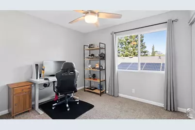 328 N Alamo Drive, Vacaville, CA 95688 - Photo 31