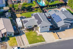 328 N Alamo Dr, Vacaville, CA 95688 - Photo 65