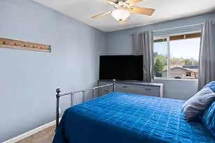 328 N Alamo Dr, Vacaville, CA 95688 - Photo 29