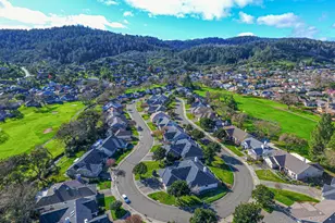 369 Singing Brook Cir, Santa Rosa, CA 95409 - Photo 47