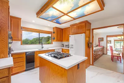 175 Grandview Avenue, Novato, CA 94945 - Photo 5