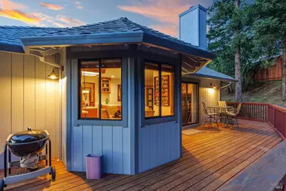 175 Grandview Avenue, Novato, CA 94945 - Photo 9