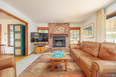 175 Grandview Avenue, Novato, CA 94945 - Photo 15
