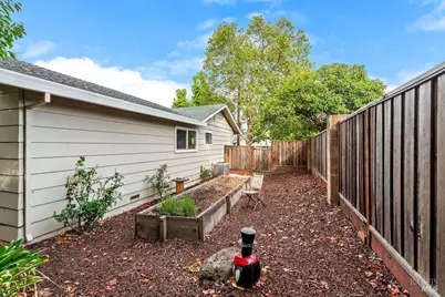 2635 Canterbury Drive, Santa Rosa, CA 95405 - Photo 65