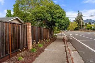 2635 Canterbury Dr, Santa Rosa, CA 95405 - Photo 67