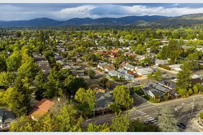 2635 Canterbury Drive, Santa Rosa, CA 95405 - Photo 69