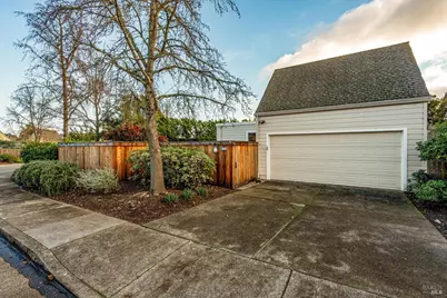 366 Avenida Barbera, Sonoma, CA 95476 - Photo 9