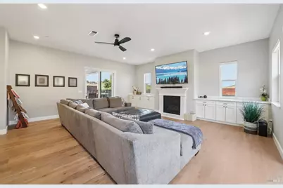 3675 Wyndemere Circle, Santa Rosa, CA 95403 - Photo 17