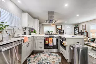 211 Apple Ln, Rohnert Park, CA 94928 - Photo 3