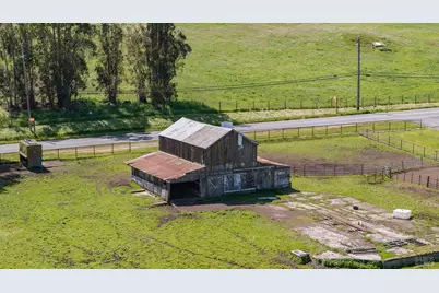 530 Tomales Road, Petaluma, CA 94952 - Photo 15