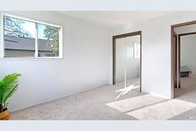1680 Russell Avenue, Santa Rosa, CA 95403 - Photo 21