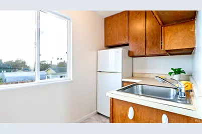 1680 Russell Avenue, Santa Rosa, CA 95403 - Photo 27