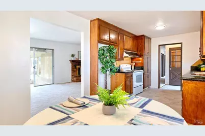 1680 Russell Avenue, Santa Rosa, CA 95403 - Photo 11