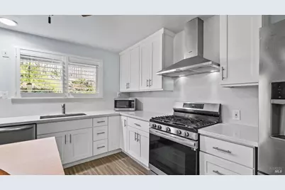 3348 Terra Linda Drive, Santa Rosa, CA 95404 - Photo 11