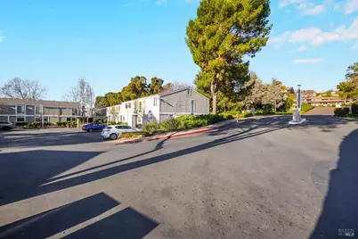 900 Southampton Road #24, Benicia, CA 94510 - Photo 7