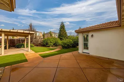 2036 Newcastle Drive, Vacaville, CA 95687 - Photo 59