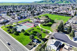 681 Canterbury Cir, Vacaville, CA 95687 - Photo 81