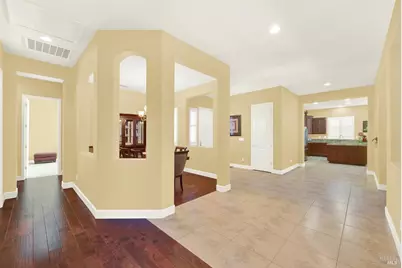 681 Canterbury Circle, Vacaville, CA 95687 - Photo 33