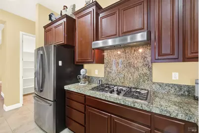 681 Canterbury Circle, Vacaville, CA 95687 - Photo 21