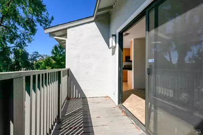 900 Cambridge Drive #114, Benicia, CA 94510 - Photo 11