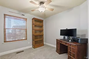 442 Stonewood Dr, Vacaville, CA 95687 - Photo 27