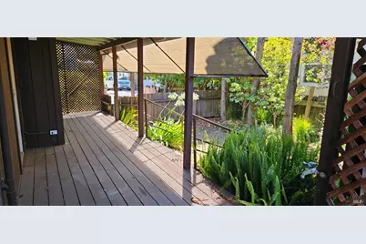 523 Center Street, Healdsburg, CA 95448 - Photo 25