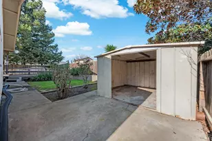 1012 Sparrow Ln, Fairfield, CA 94533 - Photo 45