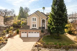 240 Hidden Valley Ln, Vacaville, CA 95688 - Photo 9