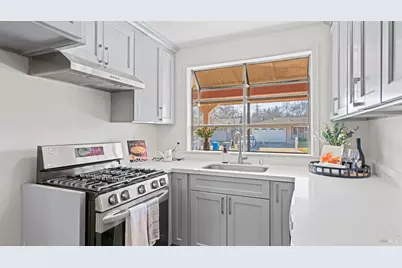 309 Adobe Drive, Vacaville, CA 95687 - Photo 13