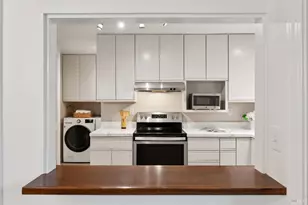 211 Danielle Dr, San Rafael, CA 94903 - Photo 9