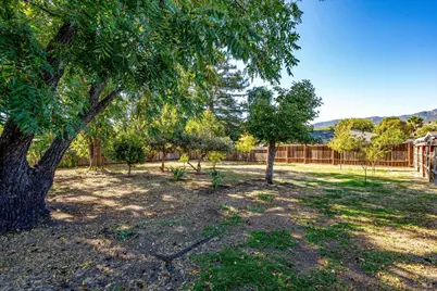 1251 Garden Avenue, Saint Helena, CA 94574 - Photo 43